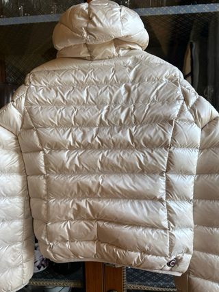 Piumino Colmar donna . Colore panna taglia XS.