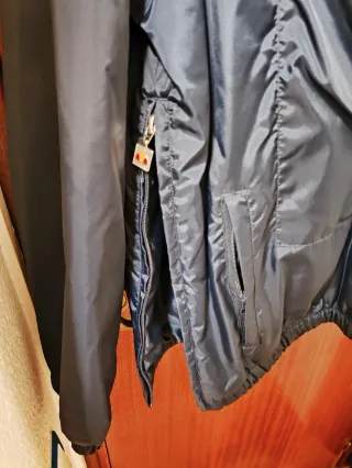 Chaqueta Ellesse acolchada azul