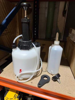 Kit Purgador Frenos y Embrague