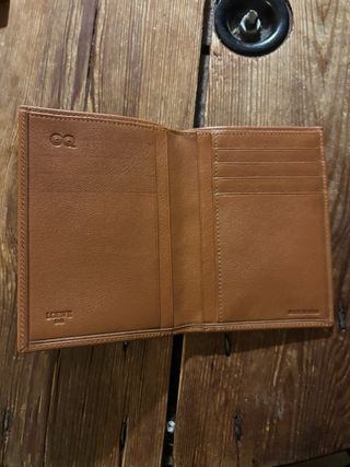 Cartera Loewe piel nueva sin estrenar