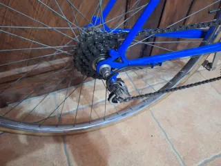 Bicicleta de carreras BH