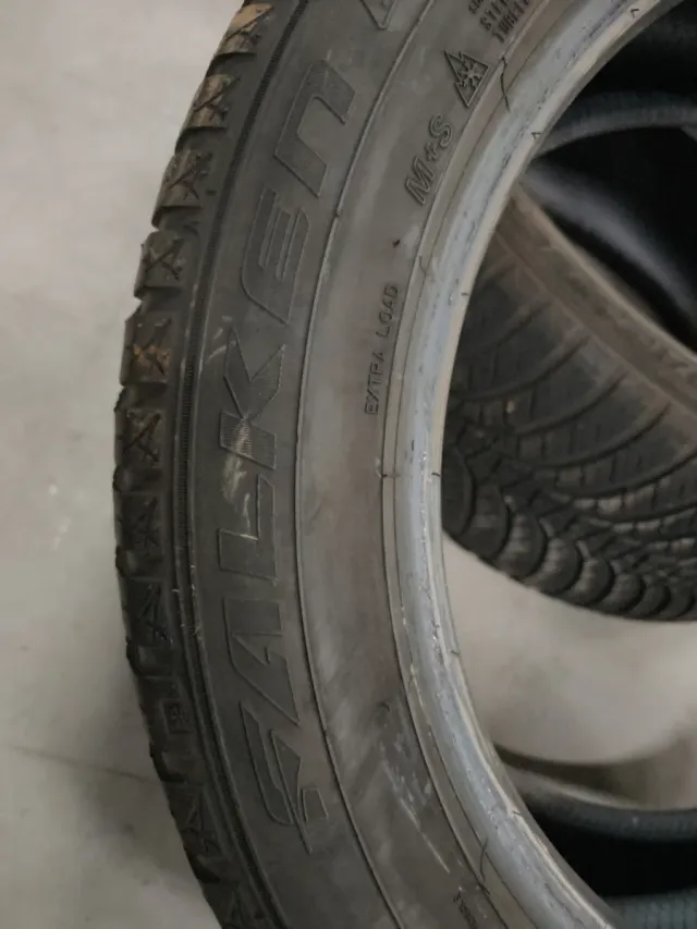 Neumáticos Invierno 245/50R19 105V M+S Falken