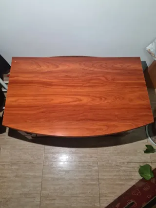 Mueble TV de madera con cajones