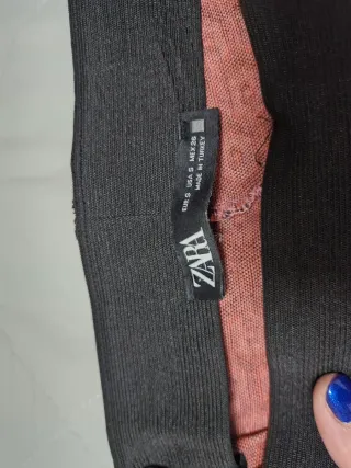 Pantalón pitillo ZARA T. S estampado