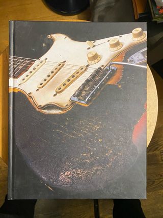Libro Jimi Hendrix Gear - Chitarre, Amplificatori ed Effetti