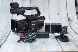 Cámara Sony PXW-Z90 4K XDCAM Profesional