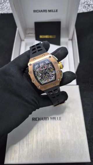 Richard Mille Reloj Dorado y Negro