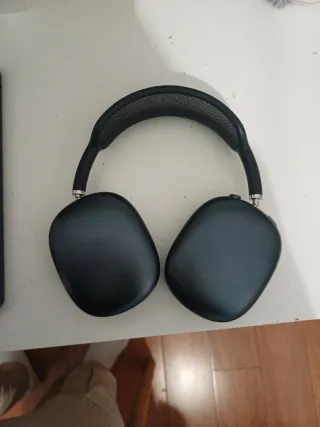 MacBook Air M3 + AirPods Max Precio nuevo 2100