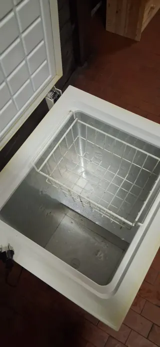 Congelatore pozzetto Smeg