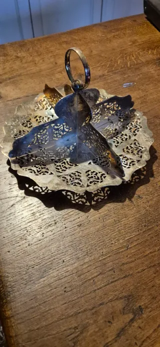 Piatto da portata decorato