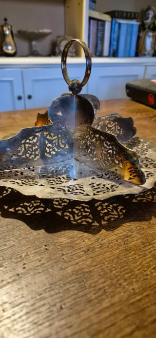 Piatto da portata decorato