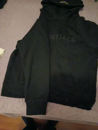 Sudadera Essentials Negra