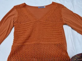 Top naranja manga larga