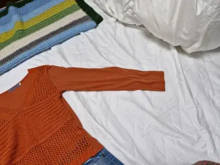 Top naranja manga larga