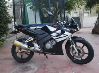 Honda CBR 125cc 2005.