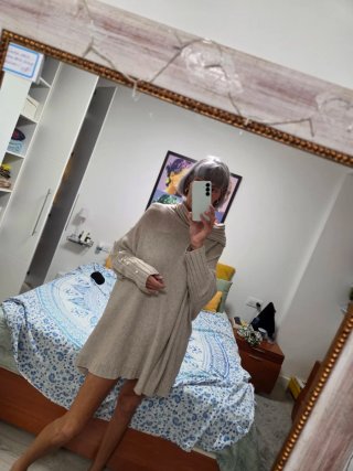 Jersey beige tipo poncho oversize Talla L