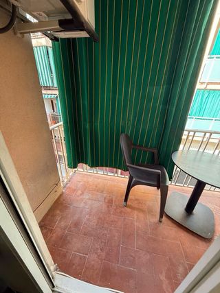 Habitacion Doble con Terraza y Baño Semi-privado