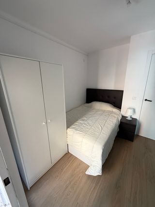 Habitacion Doble con Terraza y Baño Semi-privado