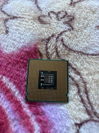 Kit Asus P5KPL-AM EPU +   Intel Pentium E+ 4GB RAM