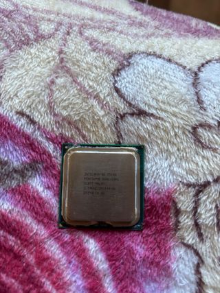 Kit Asus P5KPL-AM EPU +   Intel Pentium E+ 4GB RAM