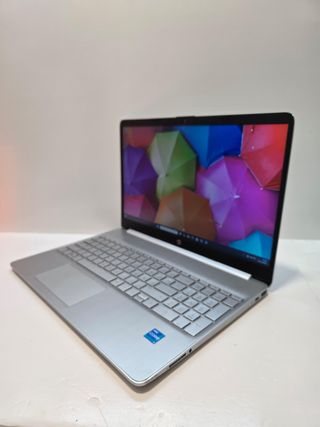 PORTATIL HP 15S FQ2037NS  I31115G4 8GB RAM 250SSD + CARGADOR