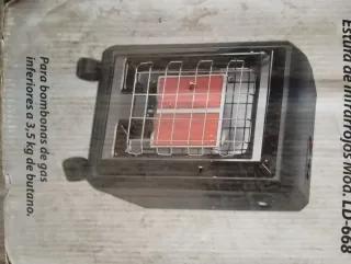 Estufa catalítica negra y gris