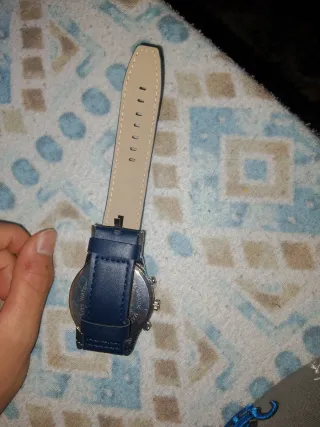 Reloj Negro y Azul