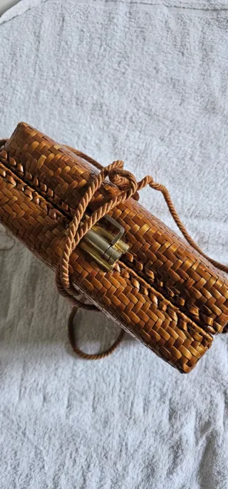 Borsetta clutch stile rigido