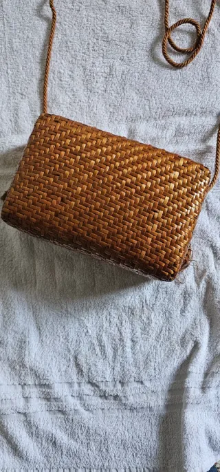 Borsetta clutch stile rigido