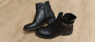 Stivaletti donna in pelle nera