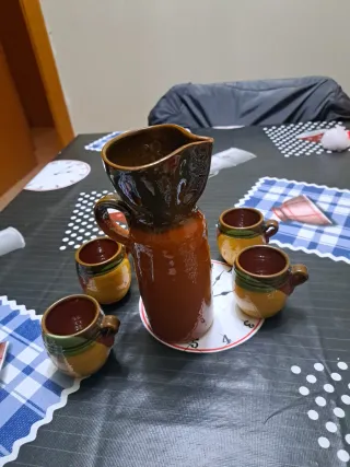 Juego de vino de cerámica