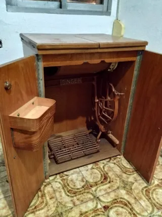 Máquina de coser SINGER vintage