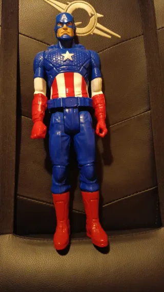 Muñecos articulados de superhéroes