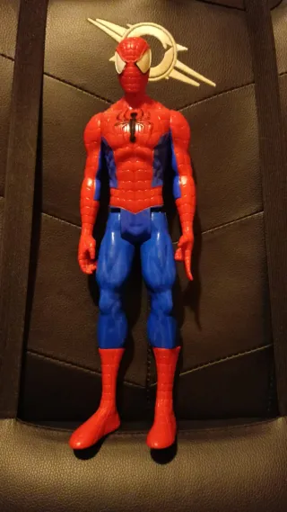 Muñecos articulados de superhéroes