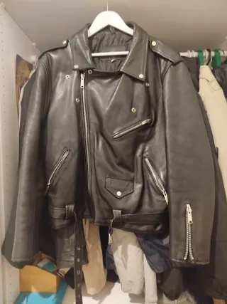 Chaqueta de cuero negra para hombre