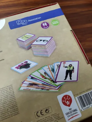 Juego de asociación Akros: Los Oficios