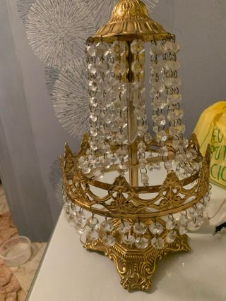 Lámparas de mesa doradas