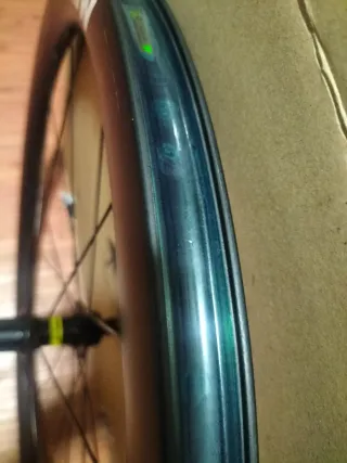 Rueda Trasera Mavic Cosmic S42 Carbono Freno Disco