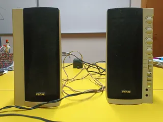 Altavoces Primax 57303 Beige. En MUY BUEN ESTADO