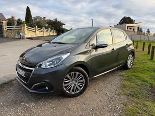 Peugeot 208 1.2 PureTech 82 CV