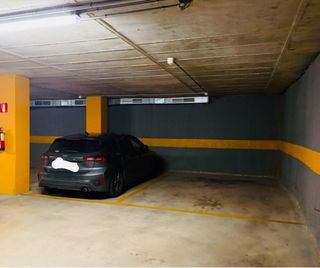 PLAZA PARKING TERRASSA ZONA UNIVERSITARIA