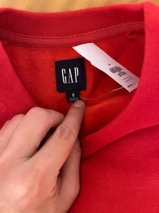 Sudadera Gap Roja Raglán