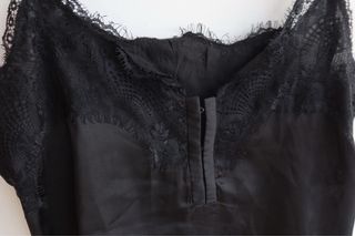 Camiseta negra tirantes encaje