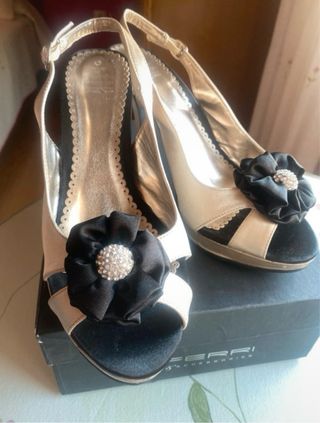 Zapatos de tacón Efferri blancos y negros talla 39