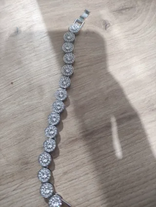 Pulsera de acero con brillantes