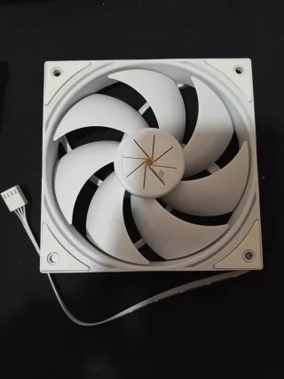 Ventilador Thermalright E12W-S V3 RGB