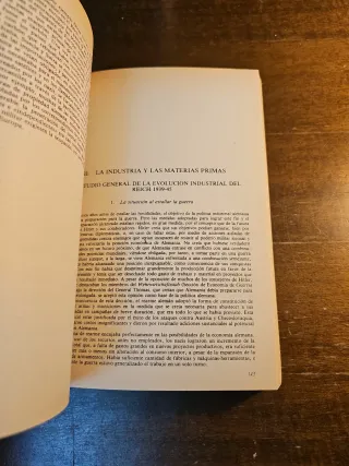 Libro La Europa de Hitler de Arnold J. Toynbee