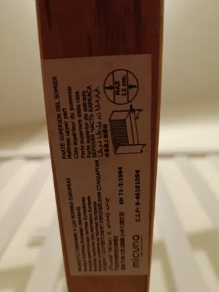 Cuna de bebé blanca. Marca Micuna