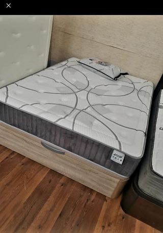 Canapé abatible con colchón