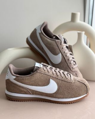 Nike Cortez Marrones y Blancas talla 38
